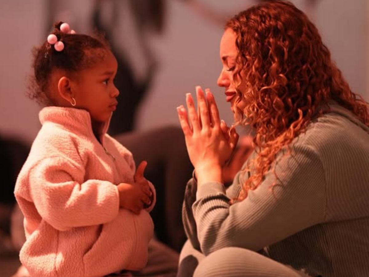 DaniLeigh with her daughter Velour. (Image via Instagram/@iamdanileigh)